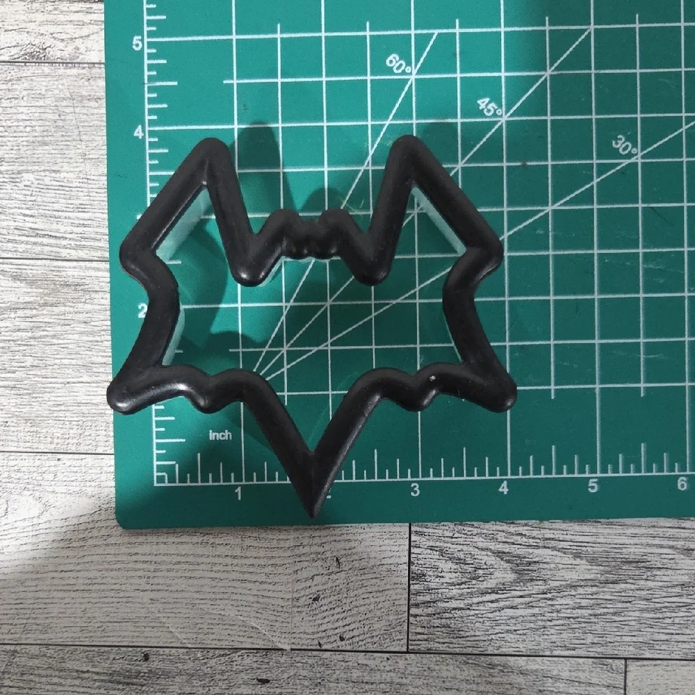 Wilton Grippy Halloween Cookie Cutter Set